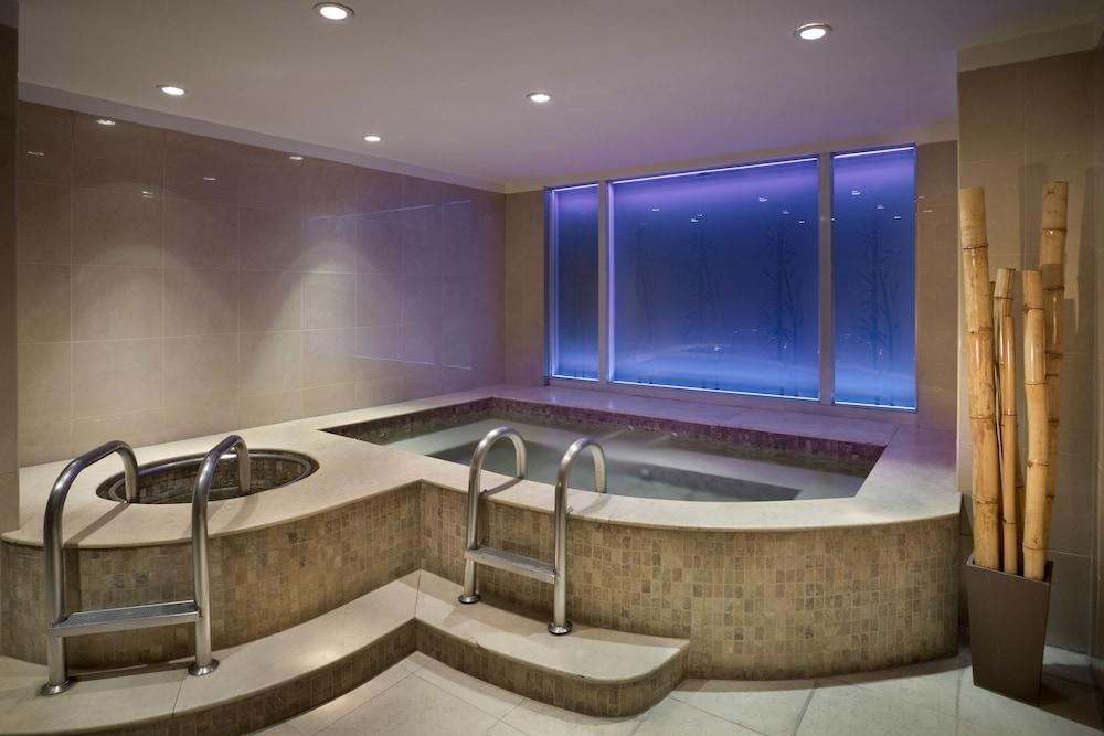 فندق بارك حياة ميندوزا، كازينو آند سبا المظهر الخارجي الصورة A modern spa