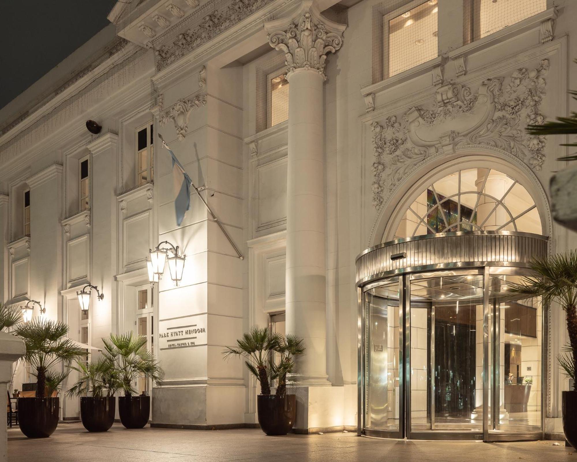 فندق بارك حياة ميندوزا، كازينو آند سبا المظهر الخارجي الصورة Entrance of the hotel